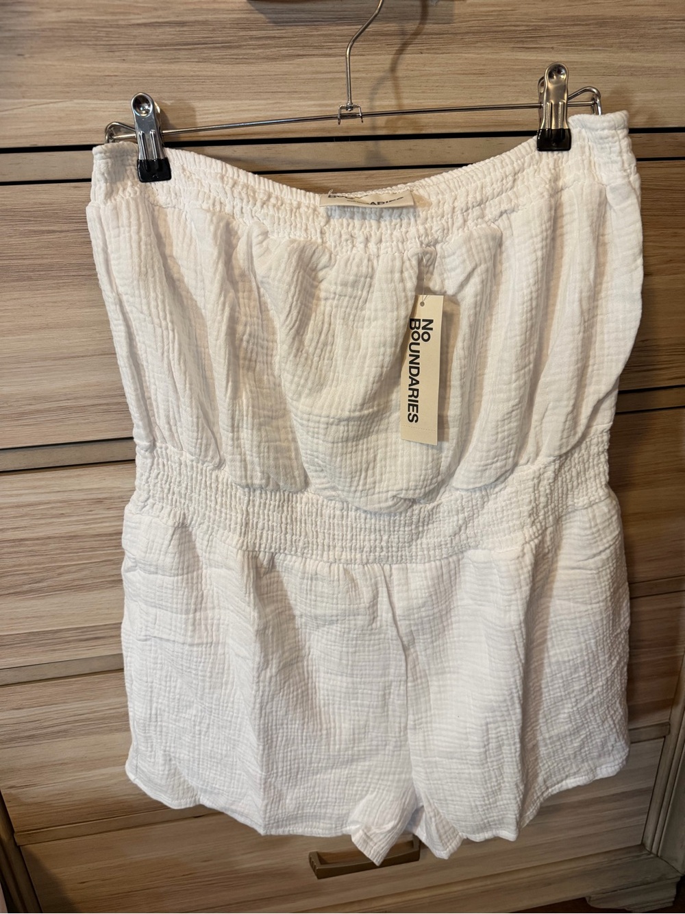 NEW No Boundaries White Strapless Waist Romper- Medium (8-10)